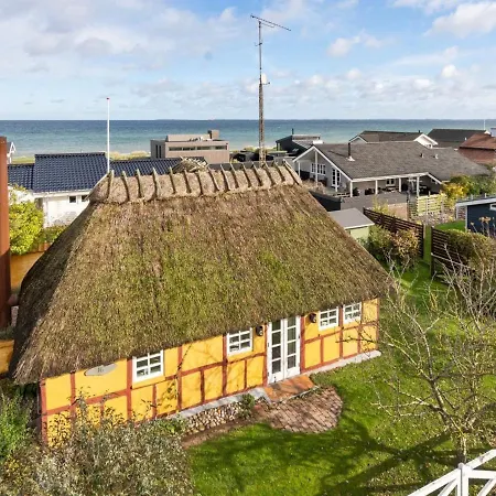 Ethly - 50m From The Sea In Funen By Interhome
