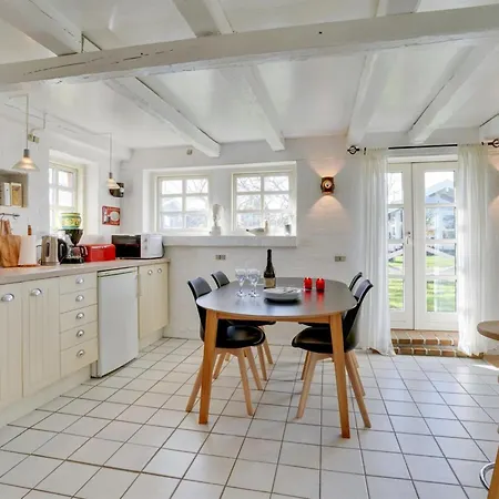 Ethly - 50m From The Sea By Interhome *